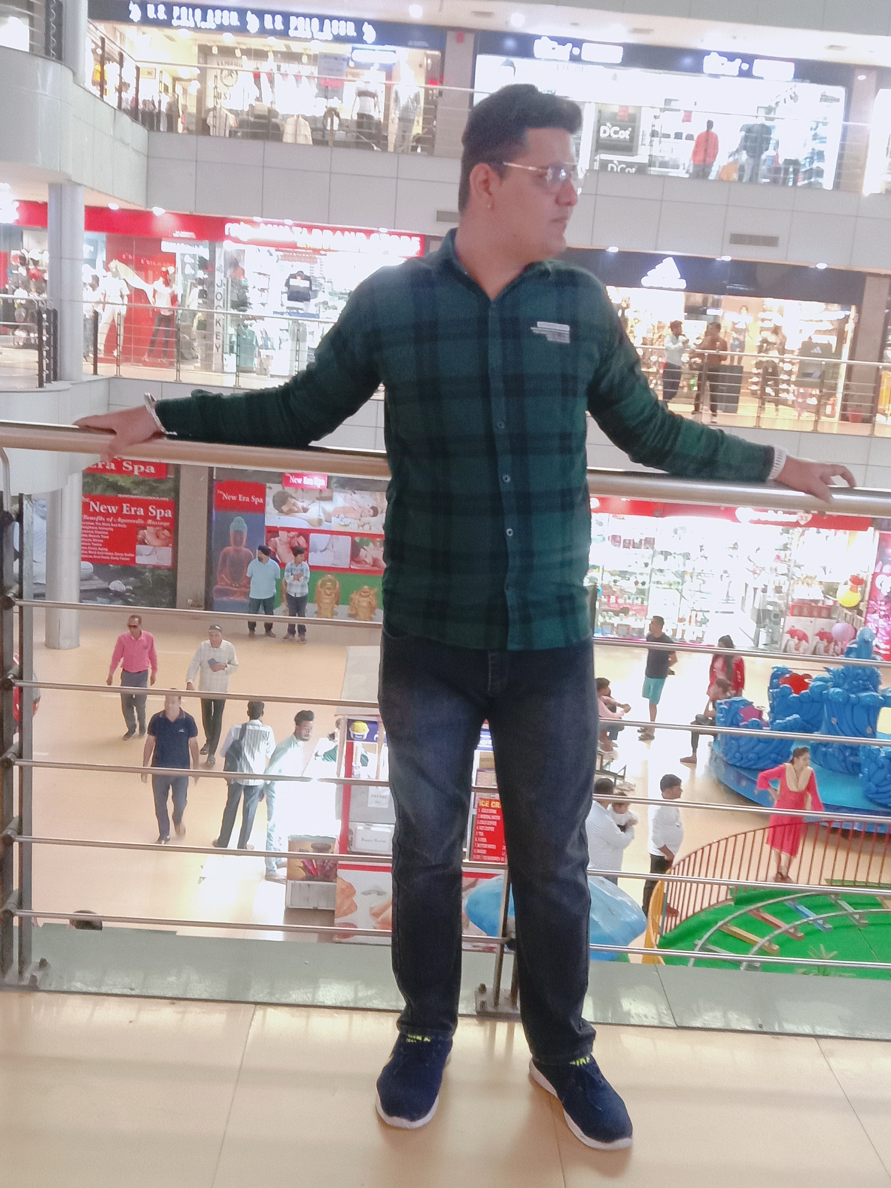 Sek lehain De Haar Mere Aman Bhola